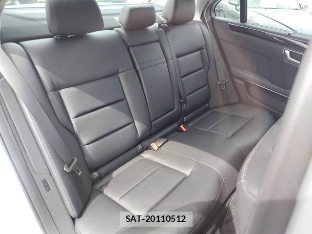 Mercedes Benz E-CLASS 2011-12 8551835-11
