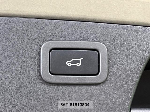 Jaguar E-PACE 2021-07 8547171-11