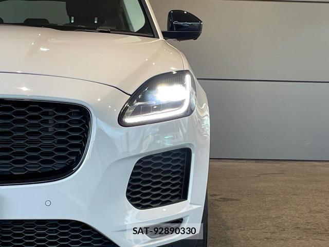 Jaguar E-PACE 2019-03 8551142-16