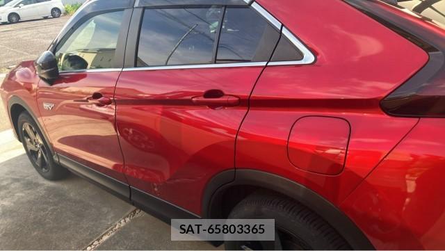 Mitsubishi ECLIPSE CROSS 2023-09 8550278-10