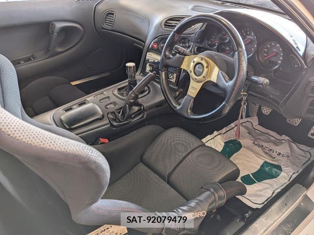 Mazda RX-7 1993-12 8549311-14