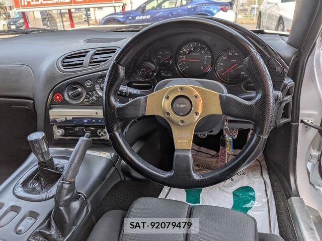 Mazda RX-7 1993-12 8549311-19