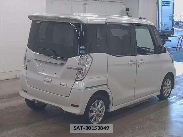 Mitsubishi EK SPACE 2017-08 8551590-1