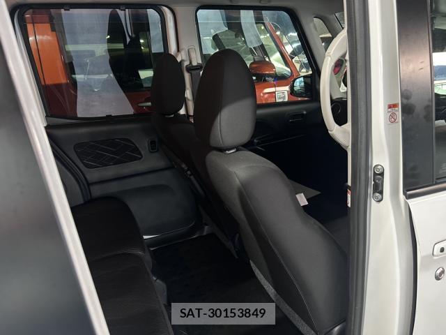 Mitsubishi EK SPACE 2017-08 8551590-12