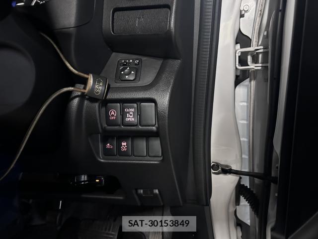 Mitsubishi EK SPACE 2017-08 8551590-13