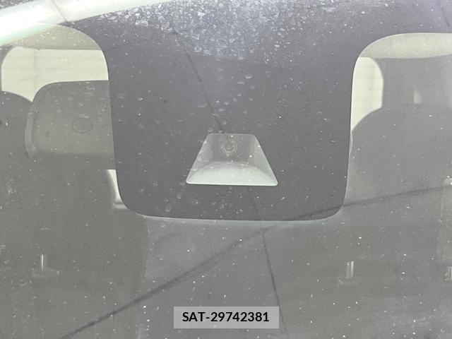 Mitsubishi EK X SPACE 2021-11 8551092-6