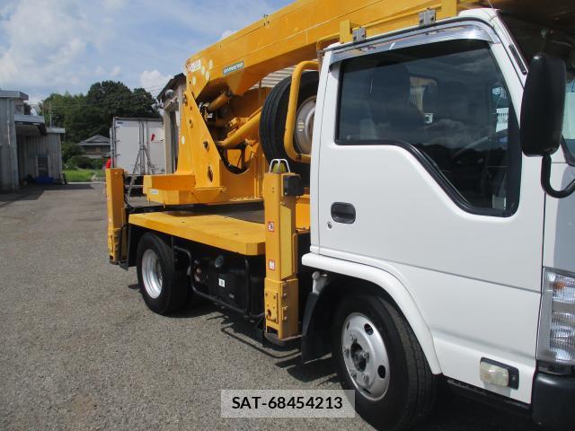 Isuzu ELF TRUCK 2010-06 8545553-11