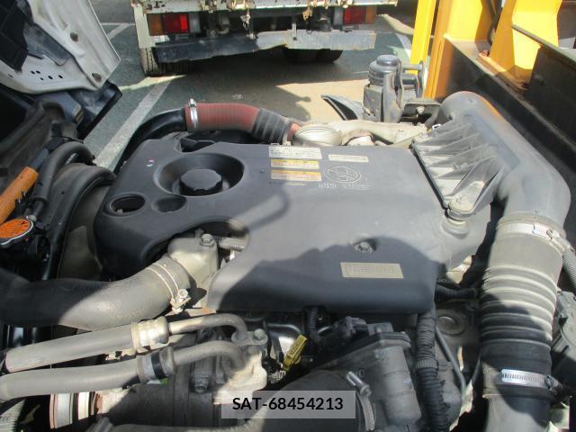 Isuzu ELF TRUCK 2010-06 8545553-5