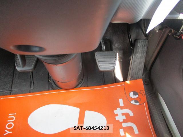 Isuzu ELF TRUCK 2010-06 8545553-7