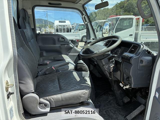 Isuzu ELF TRUCK 2006-04 8546890-13
