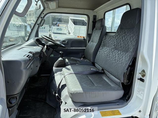 Isuzu ELF TRUCK 2006-04 8546890-17