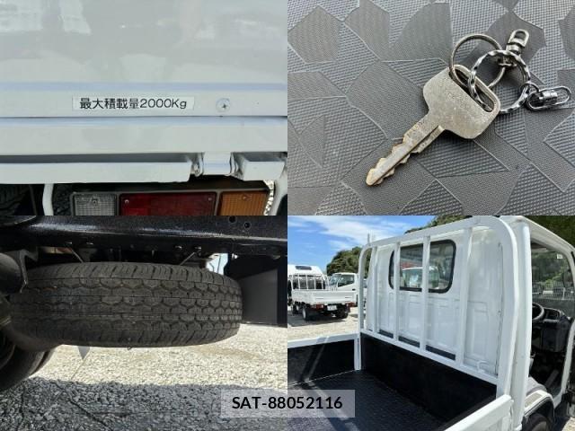 Isuzu ELF TRUCK 2006-04 8546890-7