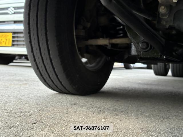 Isuzu ELF TRUCK 2015-06 8548529-14