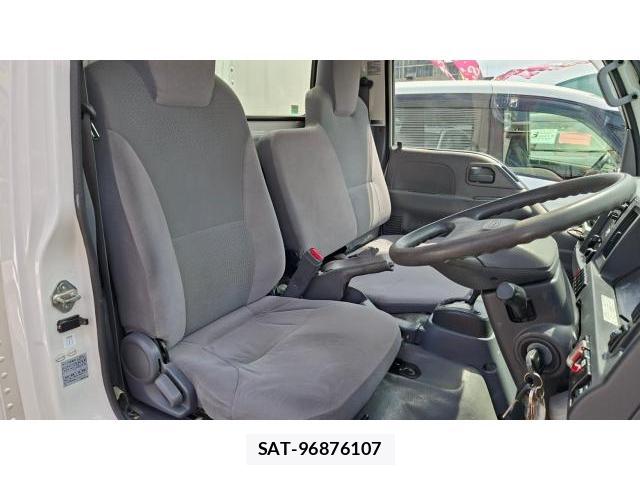 Isuzu ELF TRUCK 2015-06 8548529-16