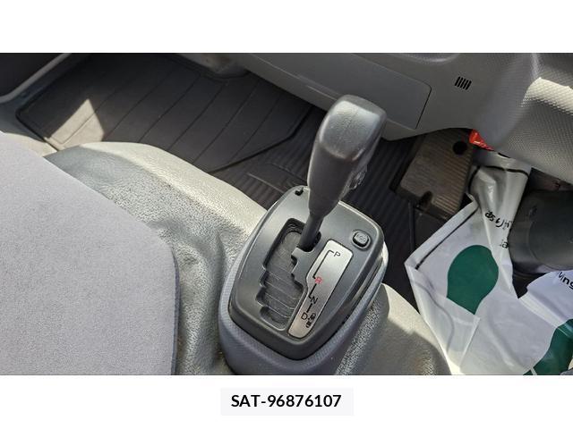 Isuzu ELF TRUCK 2015-06 8548529-17
