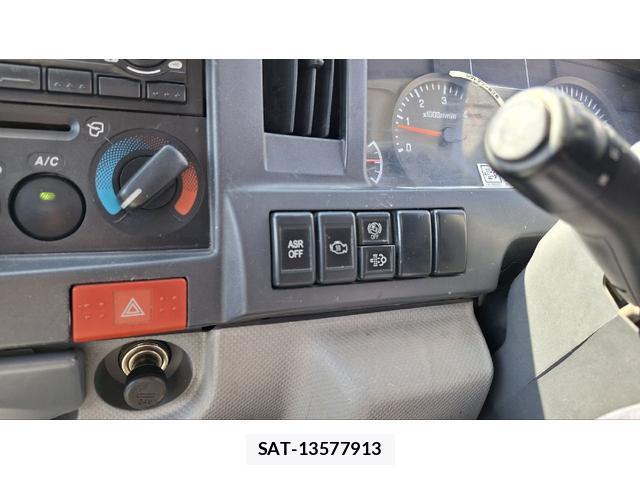 Isuzu ELF TRUCK 2012-05 8548530-11