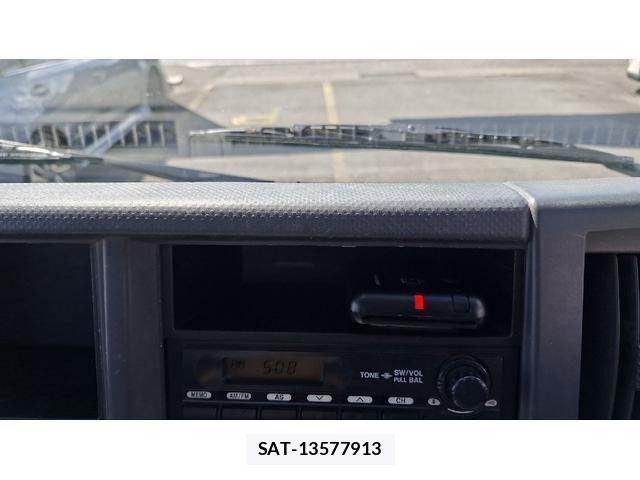 Isuzu ELF TRUCK 2012-05 8548530-17