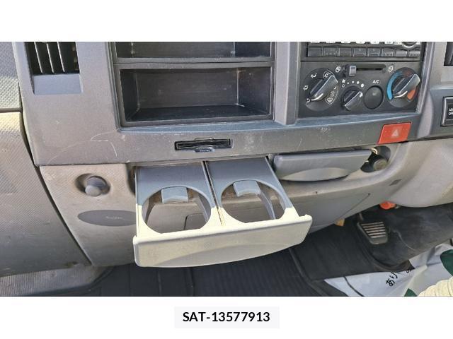 Isuzu ELF TRUCK 2012-05 8548530-18
