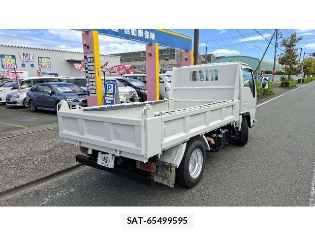 Isuzu ELF TRUCK 2012-04 8548533-16