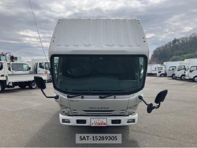 Isuzu ELF TRUCK 2018 8548698-14