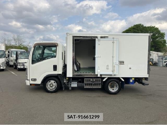 Isuzu ELF TRUCK 2018 8548699-11