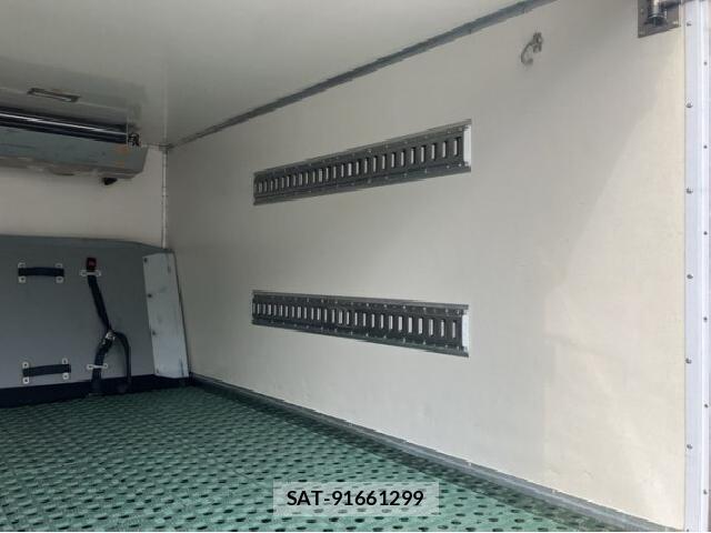 Isuzu ELF TRUCK 2018 8548699-17