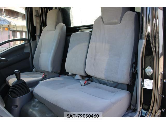 Isuzu ELF TRUCK 2014-01 8548739-13
