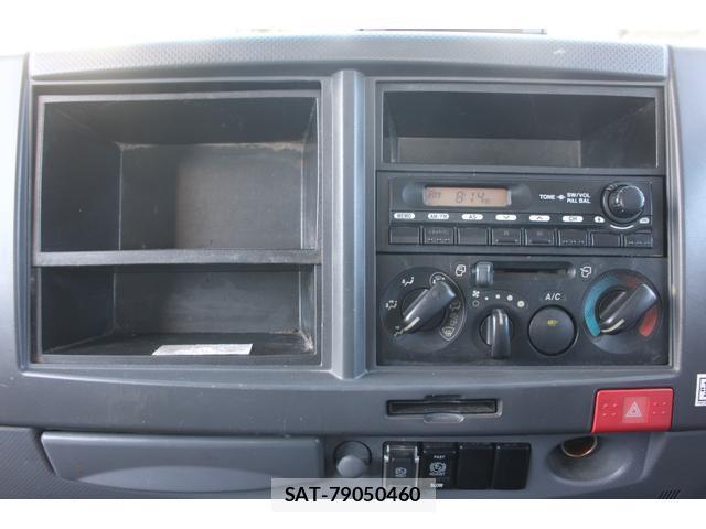 Isuzu ELF TRUCK 2014-01 8548739-16