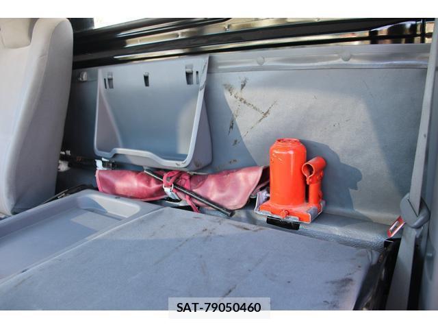 Isuzu ELF TRUCK 2014-01 8548739-18