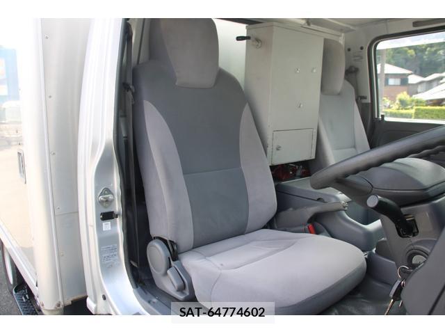 Isuzu ELF TRUCK 2015-10 8548740-14