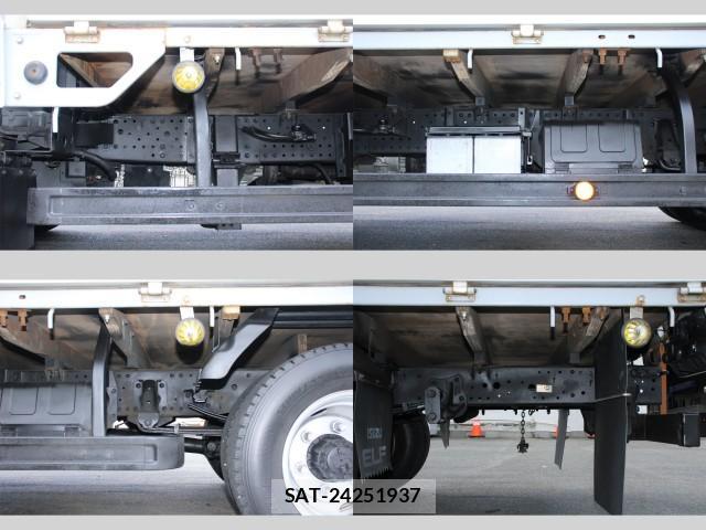 Isuzu ELF TRUCK 2018-10 8548744-16