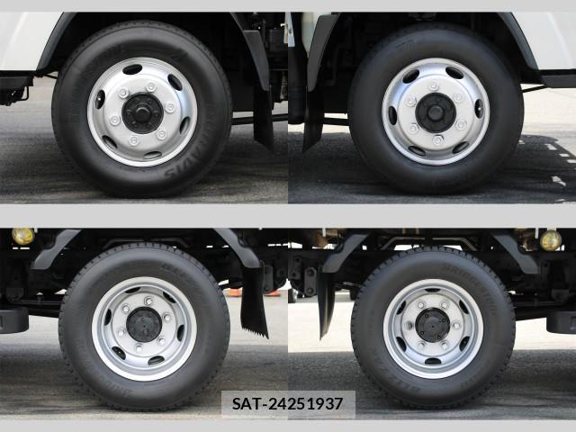 Isuzu ELF TRUCK 2018-10 8548744-19