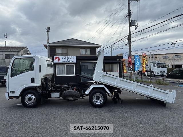 Isuzu ELF TRUCK 2017-01 8551608-3