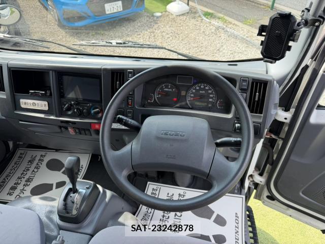 Isuzu ELF TRUCK 2016-02 8551929-8