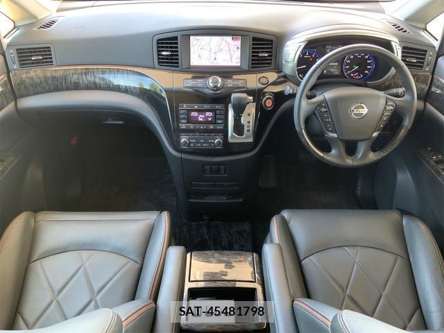 Nissan ELGRAND 2019-06 8547018-13