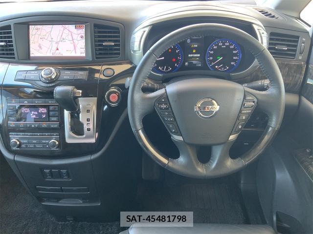 Nissan ELGRAND 2019-06 8547018-14