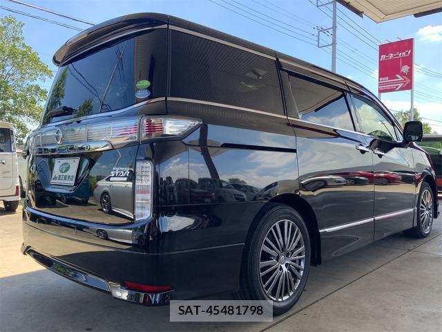 Nissan ELGRAND 2019-06 8547018-6
