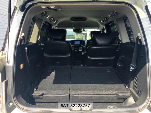 Nissan ELGRAND 2019-12 8547163-12