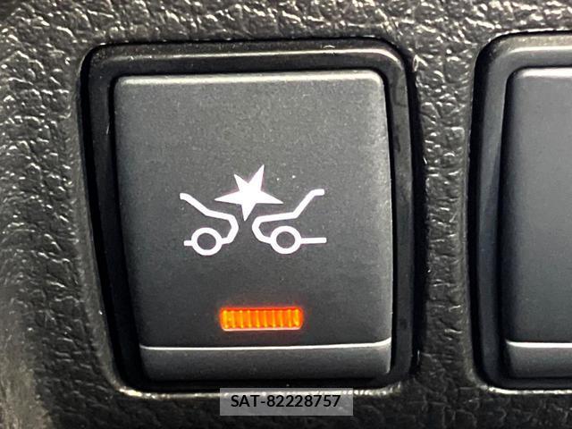 Nissan ELGRAND 2019-12 8547163-5