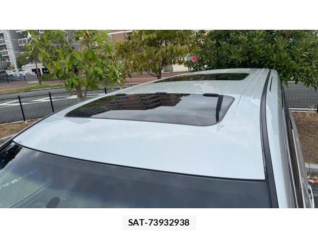 Nissan ELGRAND 2012 8548925-11