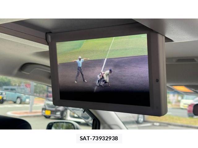 Nissan ELGRAND 2012 8548925-4