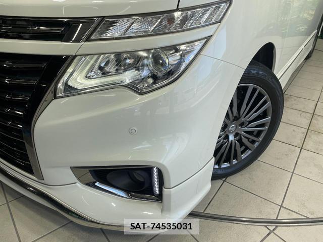 Nissan ELGRAND 2017-09 8549007-11
