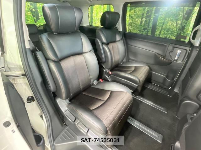 Nissan ELGRAND 2017-09 8549007-8