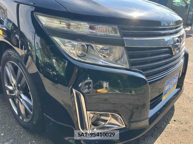 Nissan ELGRAND 2012-03 8549274-10