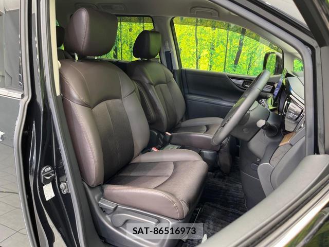 Nissan ELGRAND 2022-09 8549597-7