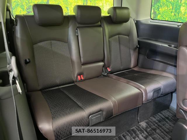 Nissan ELGRAND 2022-09 8549597-9