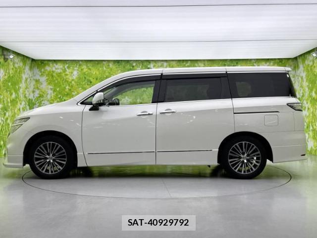 Nissan ELGRAND 2017-01 8550064-1