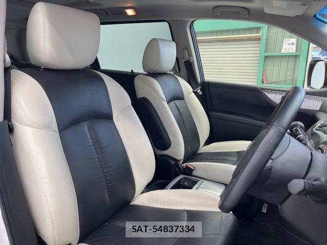 Nissan ELGRAND 2017-02 8550907-7