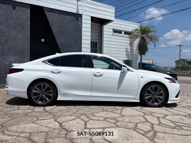 Lexus ES 2018-12 8545921-16
