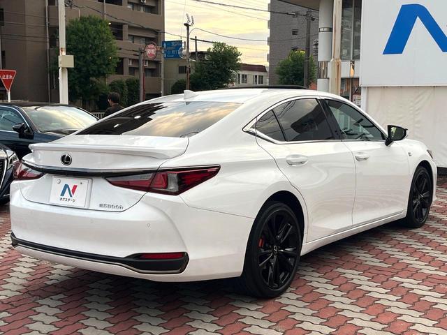 Lexus ES 2023-03 8547276-16